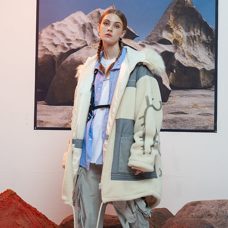 Mid-length stitched hooded jacket