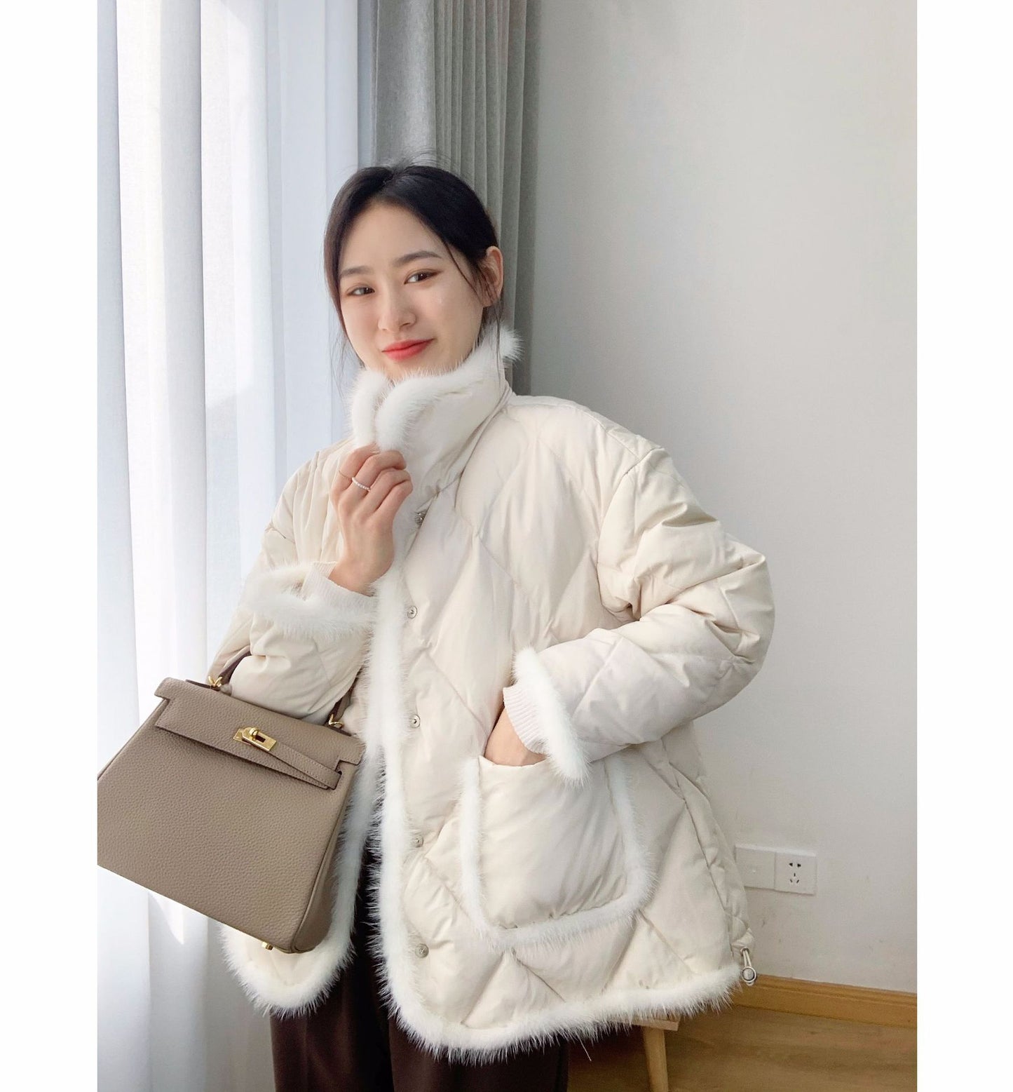 Mink Fur Stitching White Duck Down Short Jacket Women