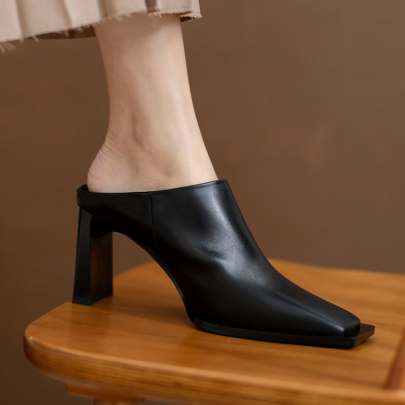 Summer Fashion New Square Toe Thick Heel High Heel Women's Shoes