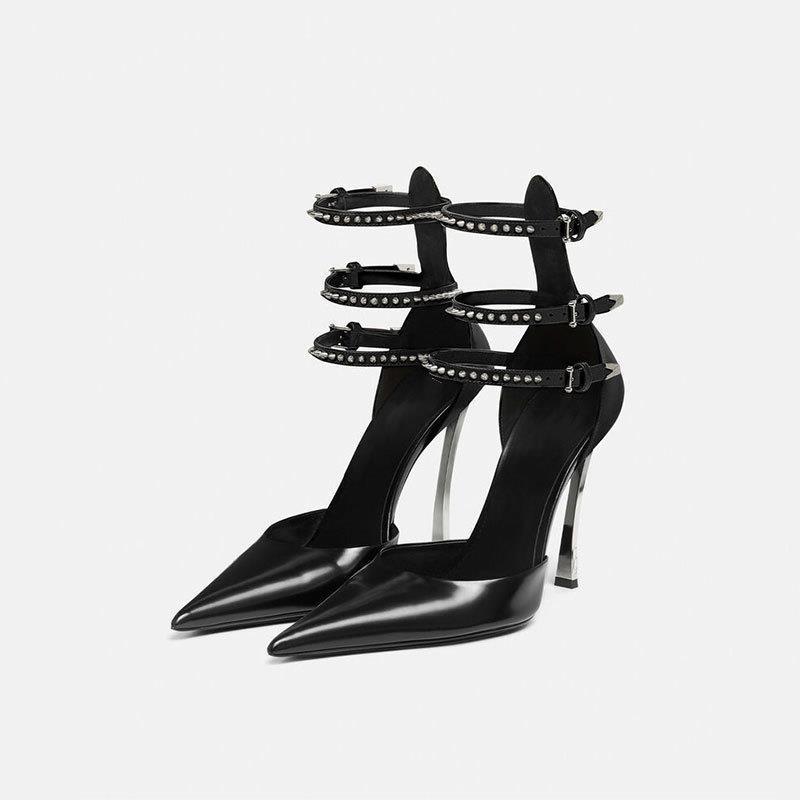 Pointed Patent Leather Hollow Belt Buckle Wrapped Toe Single Shoes