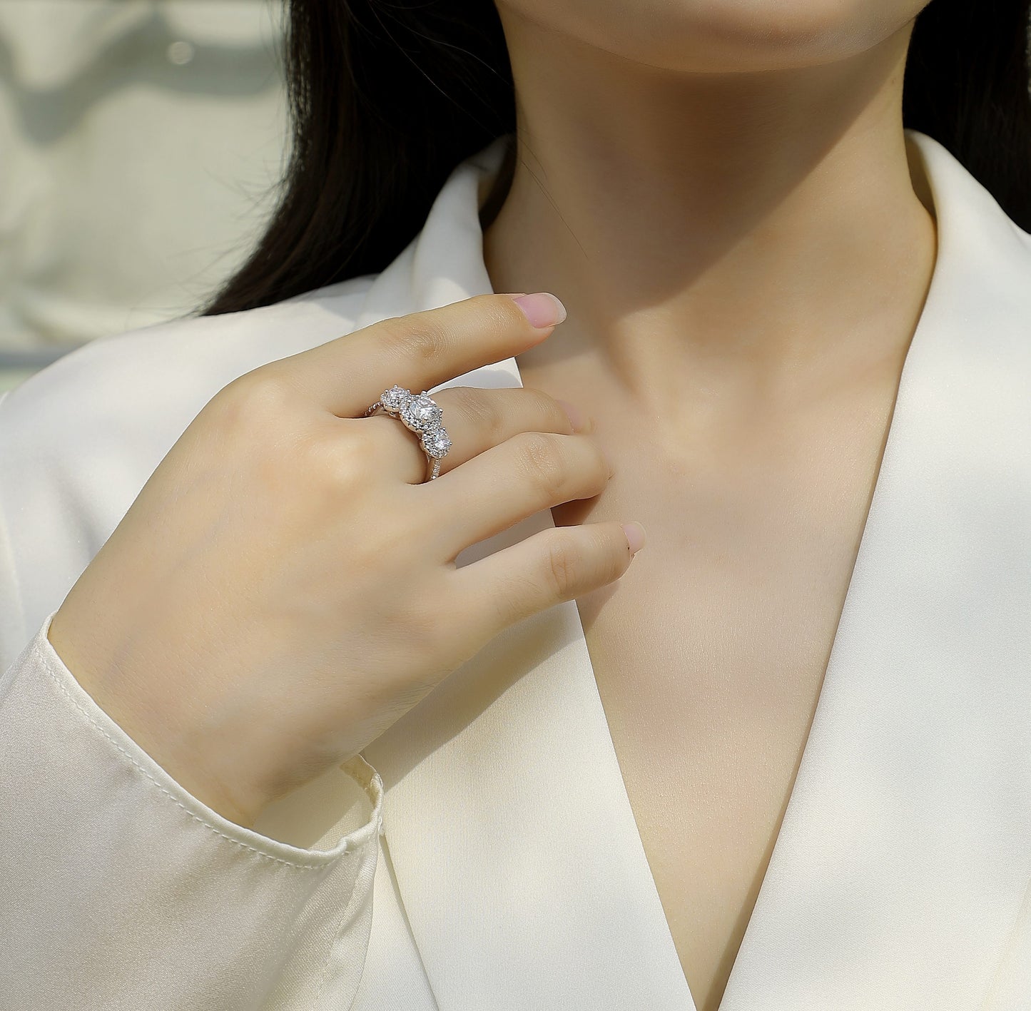 Human Warmth - A 1-carat Top-quality Moissanite S925 Silver Diamond Wedding Ring With Gold Plating. The Ring Can Be Inspected With A Diamond Pen