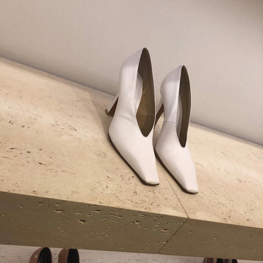 V Mouth Leather White Temperament Square Toe High Heels