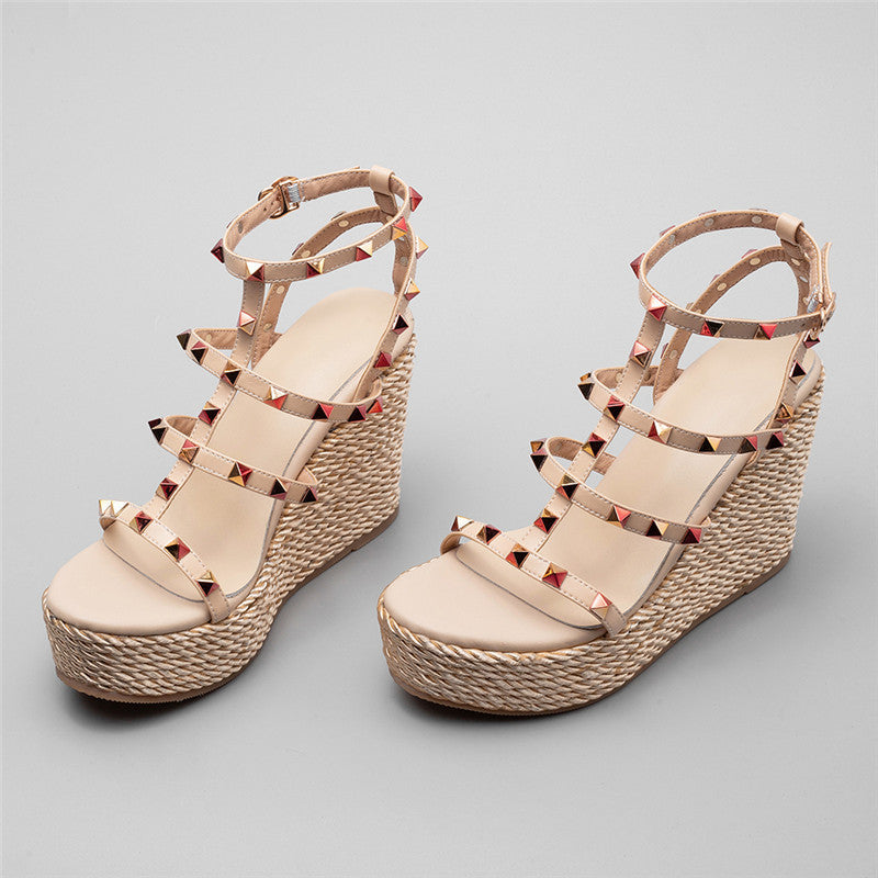 Thick-soled Rivet Super High Heel European Station Rome Waterproof Platform Increased