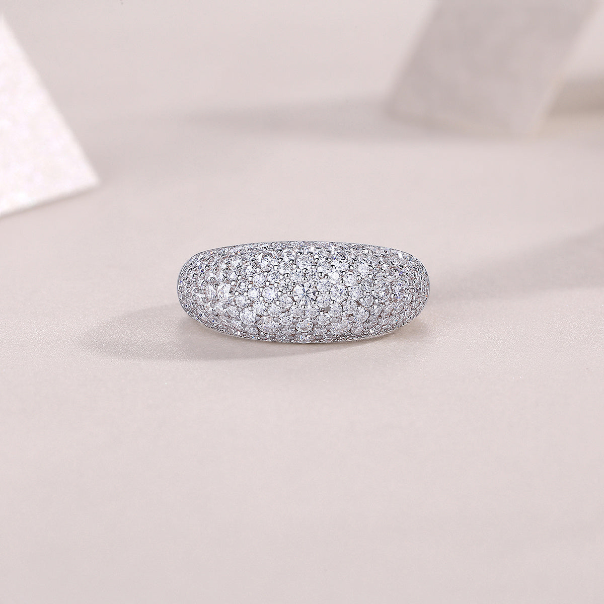 Moonlit Night Stars - A Wedding Ring Set With Top-quality Moissanite S925 Silver And Platinum-plated Diamond. The Ring Can Be Inspected With A Diamond Pen