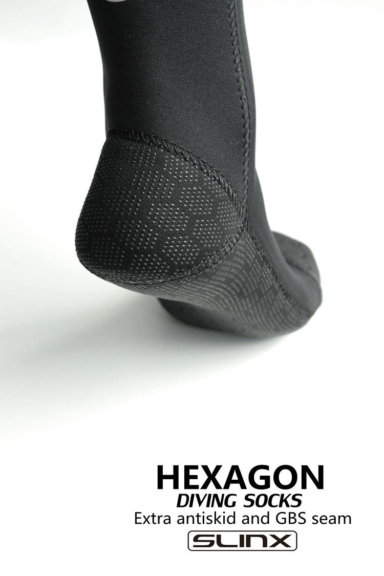 Super elastic non-slip diving socks