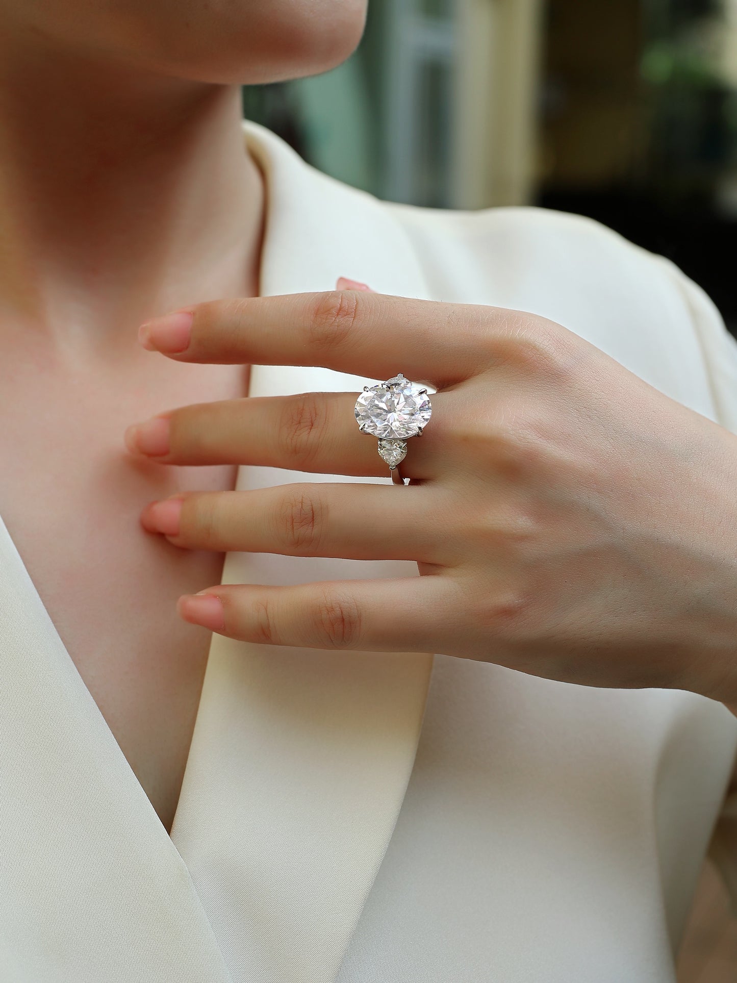 Soul Resonance - A Wedding Ring Set With Top-quality Egg-shaped Moissanite S925 Silver And Platinum-plated Diamond Can Be Tested With A Diamond Pen