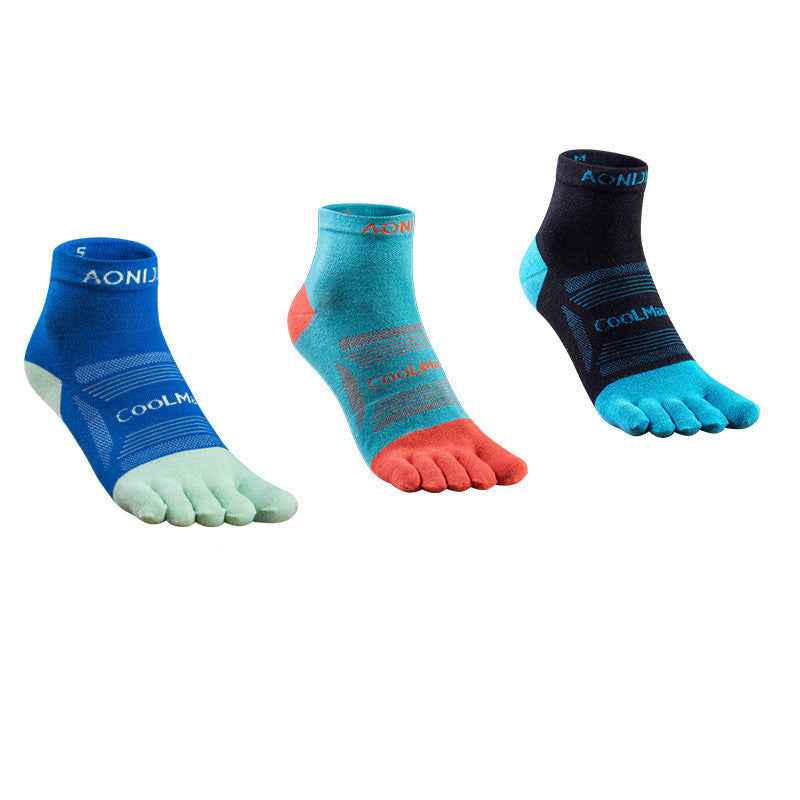 Running and cycling five finger socks