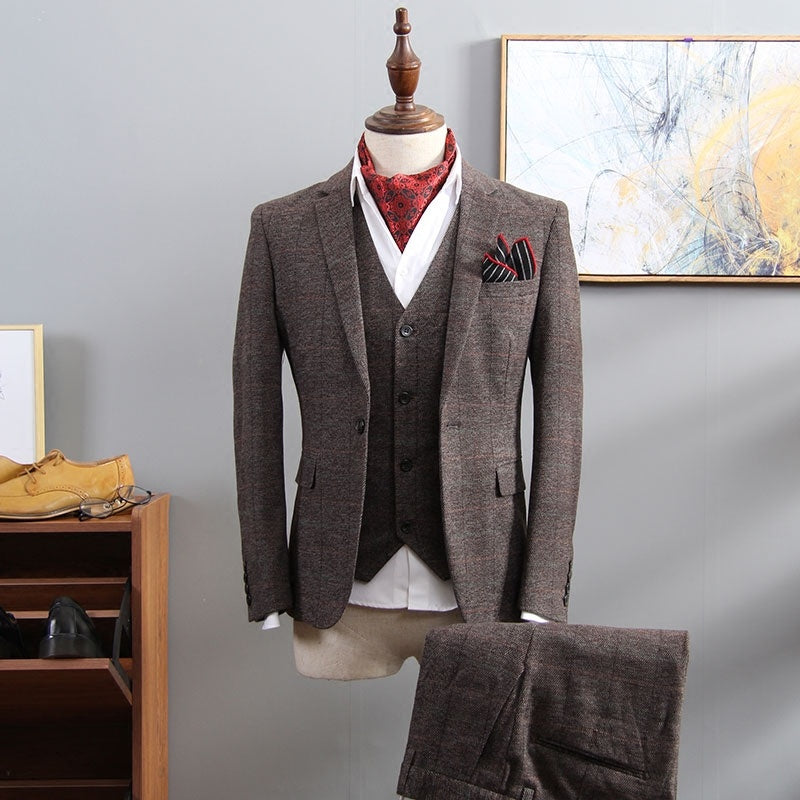 Retro British Suit Men's Three-piece Slim Plaid