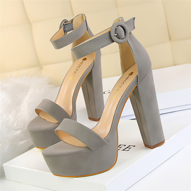 Super High-heeled Sandals Thick-heeled Stage Shoes Catwalk