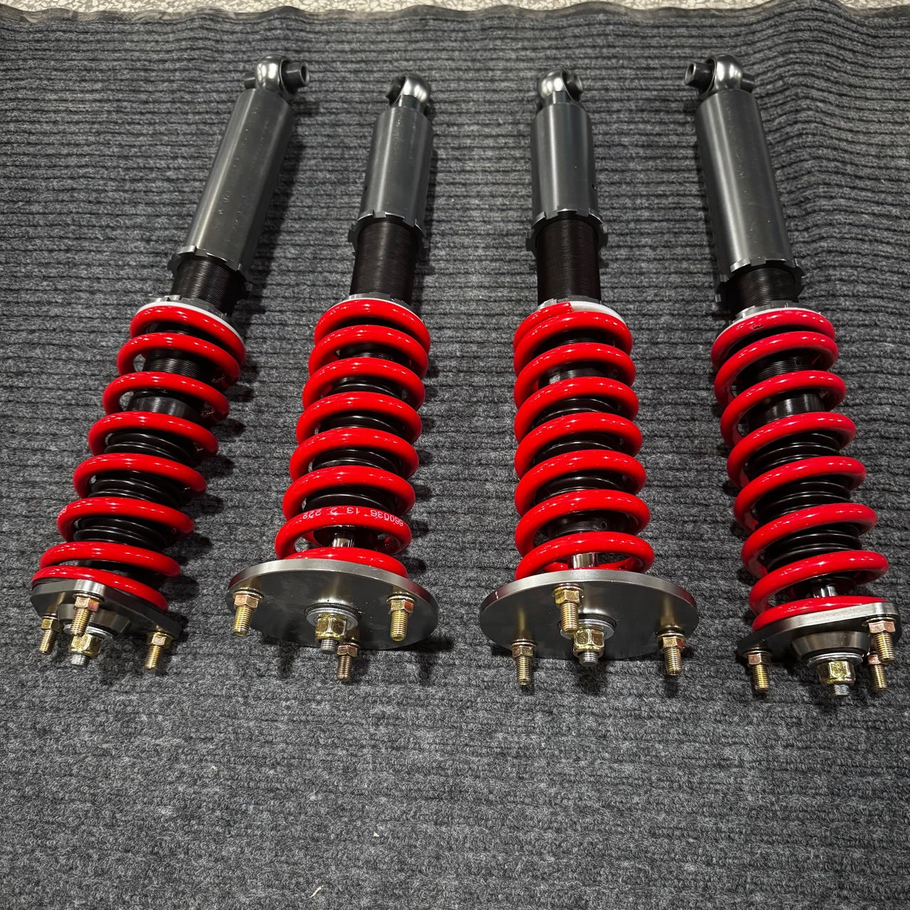 Durable Steel Threaded Automotive Shock Absorbers