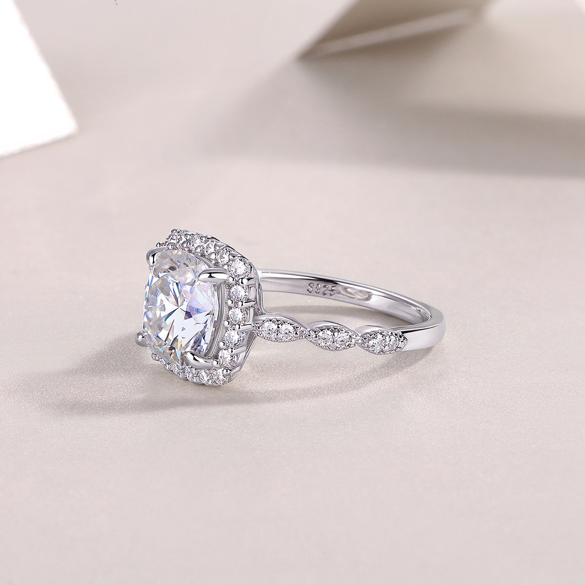 Gorgeous Square Diamond - Set With Top-quality Square Moissanite S925, Silver And Platinum-plated Diamond Wedding Ring. The Ring Can Be Inspected With A Diamond Pen