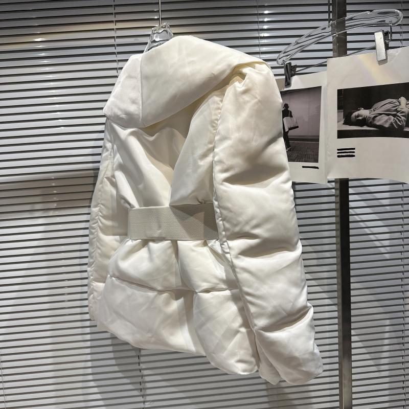 Lotus Leaf Bright Metal Belt Waist Warm Cotton-padded Jacket